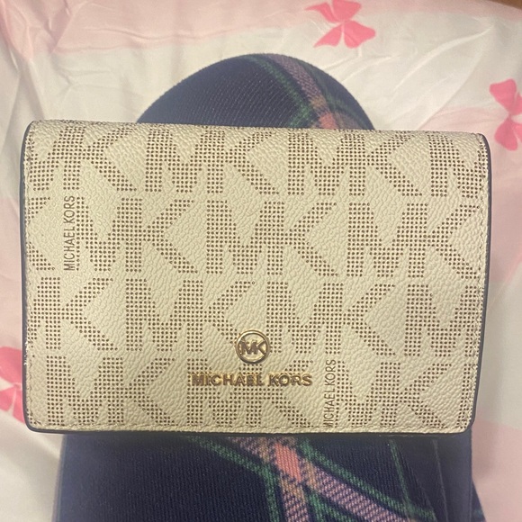 Michael Kors Handbags - Michael Kors Beige Logo Wallet